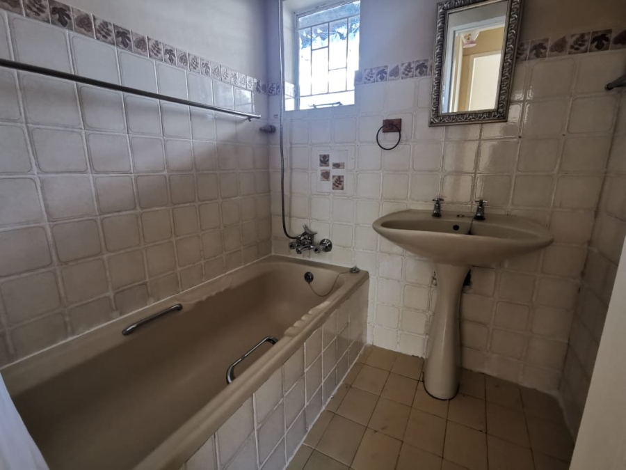 To Let 3 Bedroom Property for Rent in Dassie Rand North West